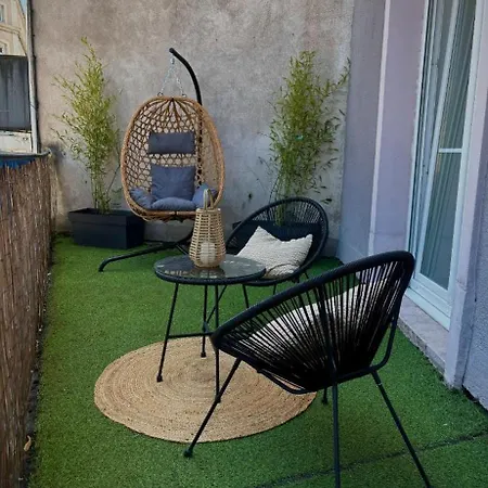 La Terrasse Urbaine Daire *